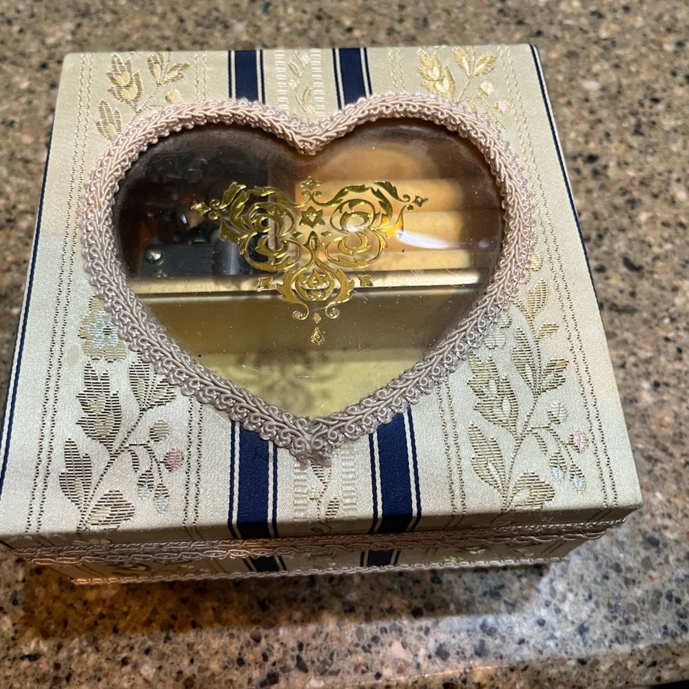 Vintage Music Jewelry Box - Schmidvbrand Dating Back To 1987